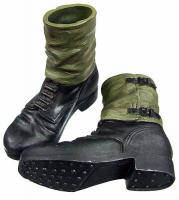 Product image of the product “Schnürschuhe 1937, schwarz mit Gamaschen, Kunstoff, gebraucht Optik ”