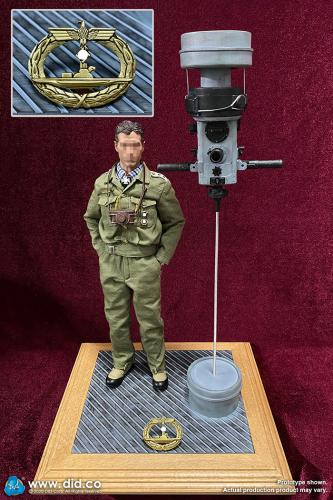 Product image of the product “German U-Boat Periscope Diorama Set includes Leica Kamera - in 1:6 scale ”