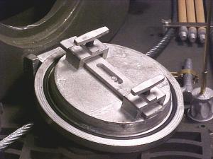Product image of the product “Tiger I Fluchtluke in Metall Kit 1/6 ”