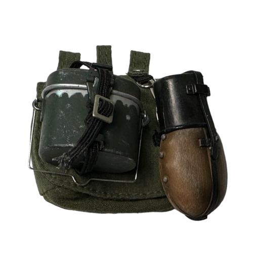Product image of the product “Brotbeutel 31, grün  Infanterie Set 1/6 ”