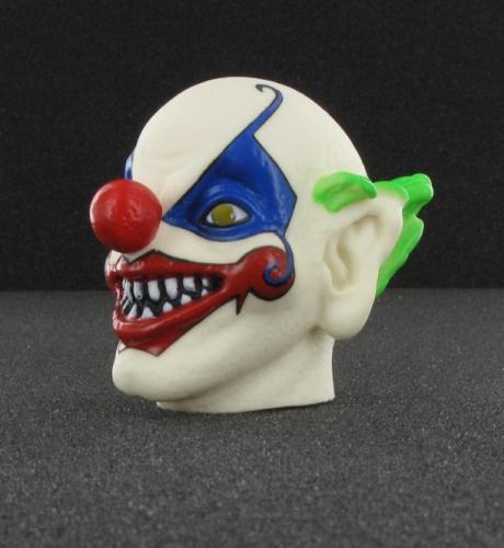 Product image of the product “ES Kopf Stephen King ”