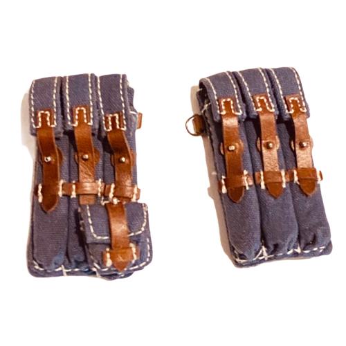Product image of the product “Fallschirmjäger MP 40/38 Munitionstaschen 1/6 ”