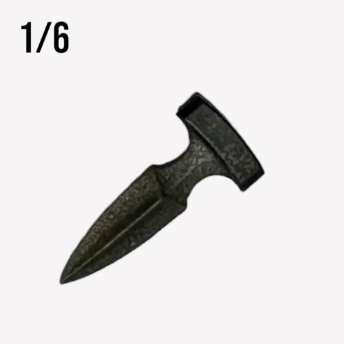 Artikelbild des Artikels “Faust  Kampfmesser  in 1:6 “