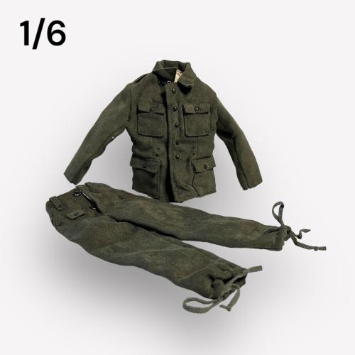 Artikelbild des Artikels “M43 Feldbluse Gebirgsjäger mit Hose  1/6 “