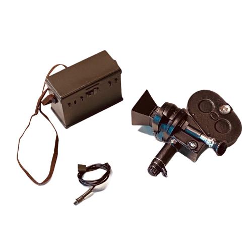 Product image of the product “Film Kamera mit externem Batterie-Koffer und Kabeln ”