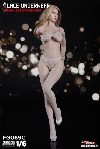Artikelbild des Artikels “1:6 Seamless Stocking Lace Lingerie Set “
