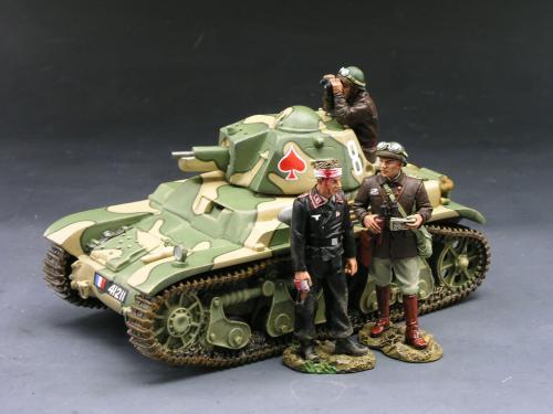 Product image of the product “FRENCH RENAULT R35 TANK BY KING & COUNTRY (RETIRED mit 3 Figuren) ”