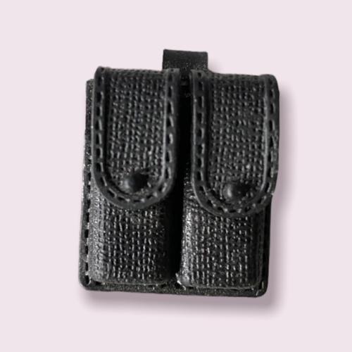 Product image of the product “Glock 17 MAG with Holster ”