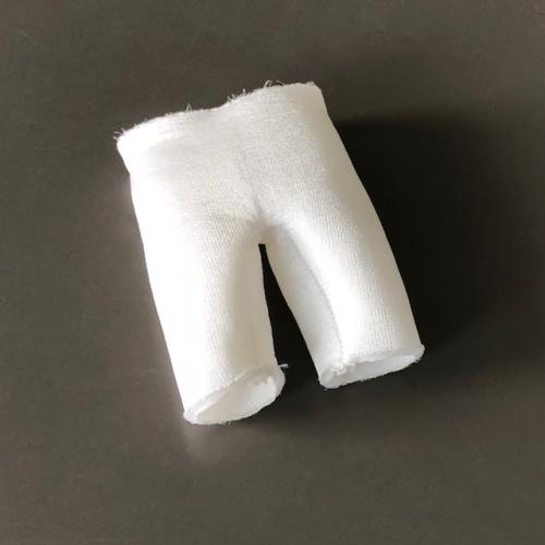Product image of the product “WINTERUNTERWÄSCHE  1/6 ”