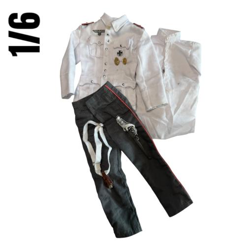 Artikelbild des Artikels “Otto Carius Panzer Uniform M 40 Sommer  1:6 “