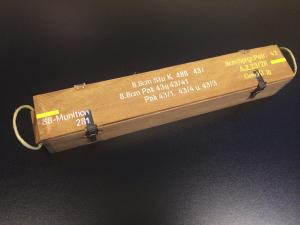 Artikelbild des Artikels “Granaten Kiste aus Holz de Lux 88 mm Shell crate de lux “