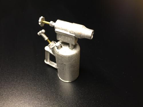 Artikelbild des Artikels “Lötlampe Metal Bausatz “