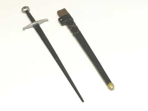 Product image of the product “Schwert mit Scheide Ritter ”