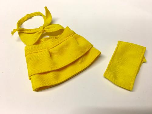 Artikelbild des Artikels “Tanga and Top und Rock Gelb 1/6 “