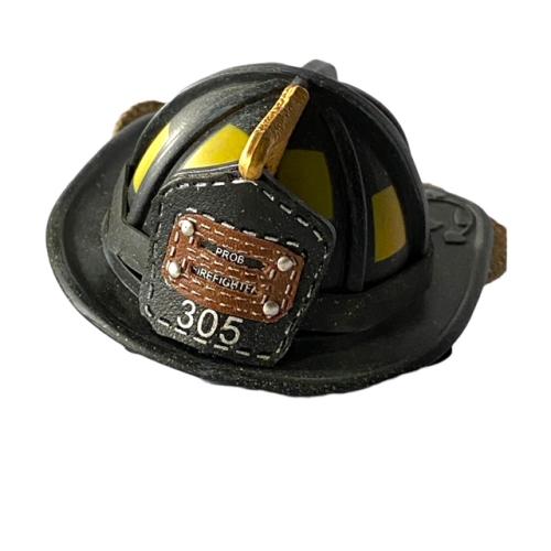 Product image of the product “FDNY Helmet 1/6 ”