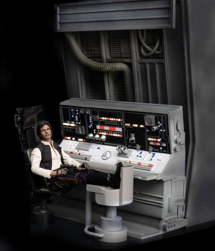 Artikelbild des Artikels “Nav-Computer / Engineering Station aus dem Millennium Falcon 1/6 “