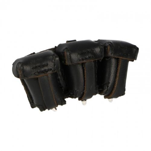 Product image of the product “K98 Ammo pouche  in leather 1/6 ”