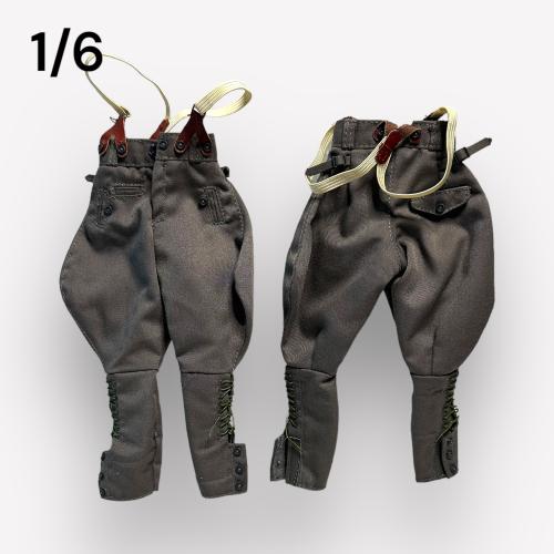 Artikelbild des Artikels “Offiziershose mit Knöpfe für Hosenträer “