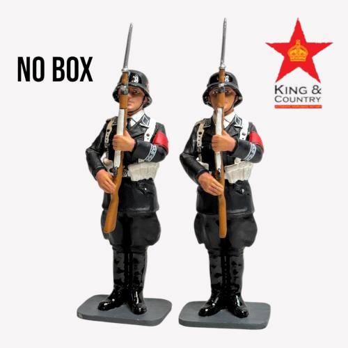 Artikelbild des Artikels “Leibstandarte On Parade 2 Figures (ohne  OVP) “
