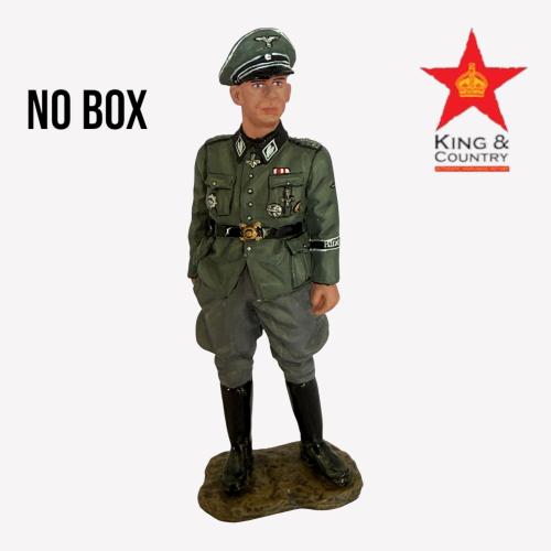 Product image of the product “1/30 A Wehrmacht officer, pistol in hand No Box ”
