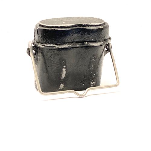Artikelbild des Artikels “Kochgeschirr 31 in Metal 1:6 “