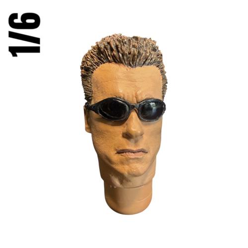 Product image of the product “1:6 T 800  Head with Glasses ”