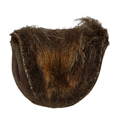 Artikelbild des Artikels “Leder Tasche Vicking mit Fell 1:6 “