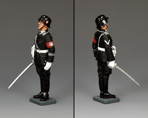 Artikelbild des Artikels “LAHSS Officer at Attention 1/30 “