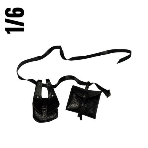 Artikelbild des Artikels “Templer Leather Belts with Bags  1:6 “