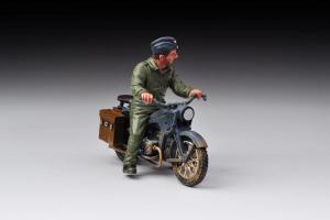 Artikelbild des Artikels “Groundcrew with Zundapp “