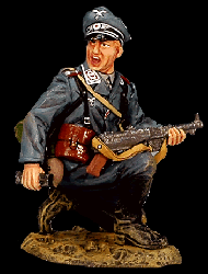 Product image of the product “Luftwaffe: Field Div: Kneeling Officer ”