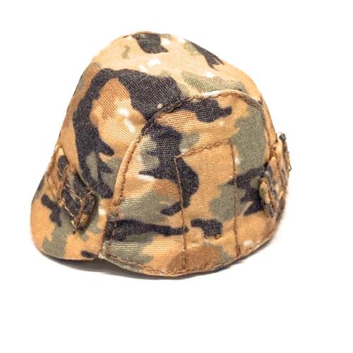 Product image of the product “M 42  Leibermuster  Helmbezug 1/6 ”