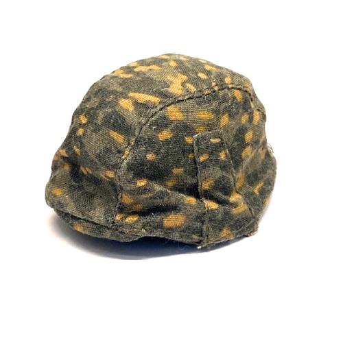 Product image of the product “M 42  Platanmuster  Helmbezug 1/6 ”