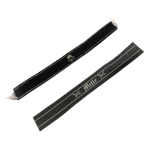 Artikelbild des Artikels “Ärmelband Set Mitte Totenkopf 1:6 “