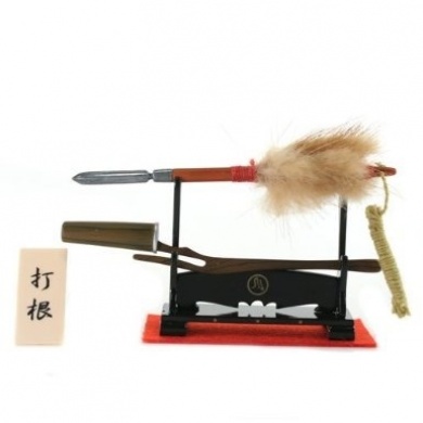 Product image of the product “Wurf Messer Speer ”
