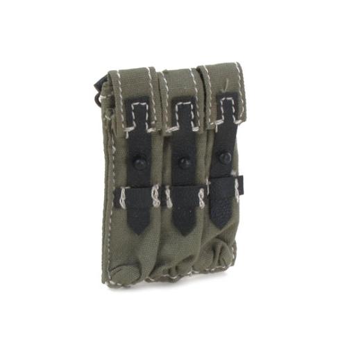 Artikelbild des Artikels “MP 40 Magazines Left Pouch (Olive Drab) 1:6 “
