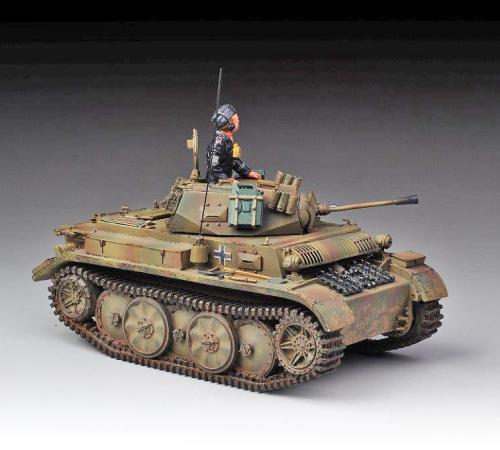 Product image of the product “WWII: LYNX RECONNAISSANCE TANK - NORMANDY ”