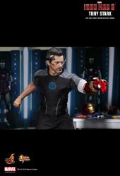 Artikelbild des Artikels “Iron Man 3 Tony Stark ( Armor testing version) 1/6 “