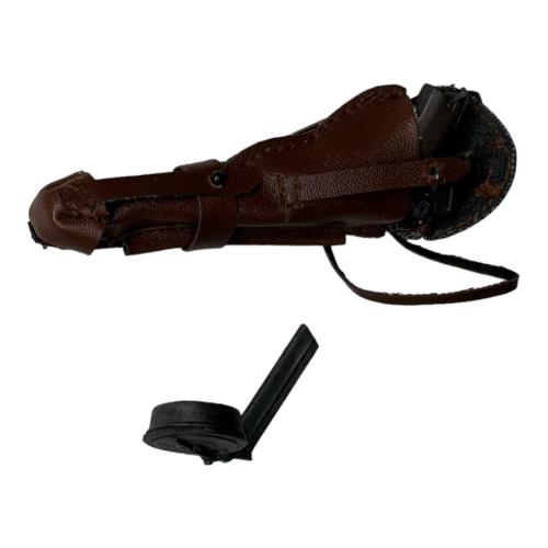Product image of the product “Luger 08 Artillerie Version mit Tasche ”