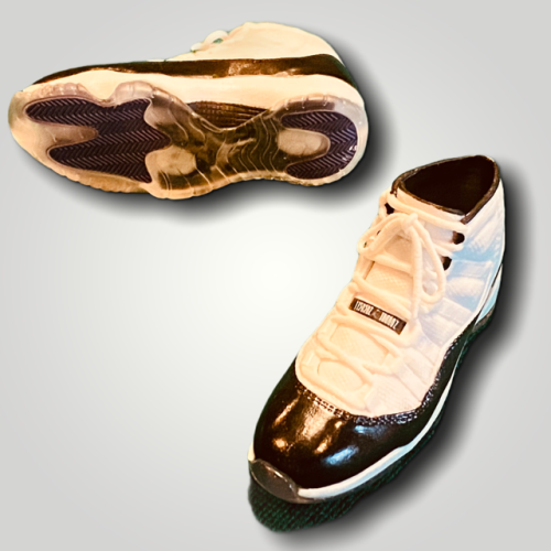 Artikelbild des Artikels “Sportschuhe 1:6 “