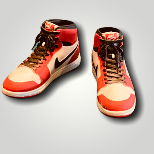Artikelbild des Artikels “Sportschuhe 1:6 “