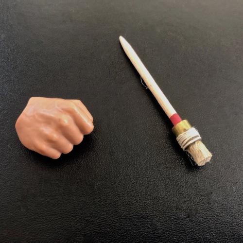 Artikelbild des Artikels “1:6 Pinsel aus Holz “