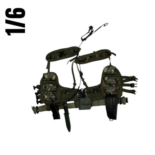 Artikelbild des Artikels “1:6 Recon Chest Harness Vest (Woodland) “