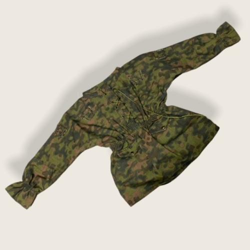 Product image of the product “Tarnschlupfjacke, Erstes Model, Smock first Model, Sumpftarn Muster 1, ”