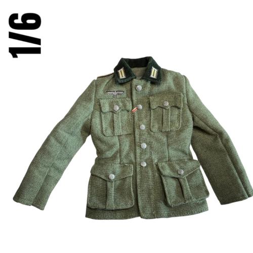 Artikelbild des Artikels “Uniform M 39 gelbe Schulterklappen “