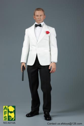Artikelbild des Artikels “Royal Agent Suit Set (White) 1:6 “