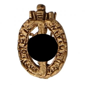 Artikelbild des Artikels “SA-Sportabzeichen in Metal 1:6 “