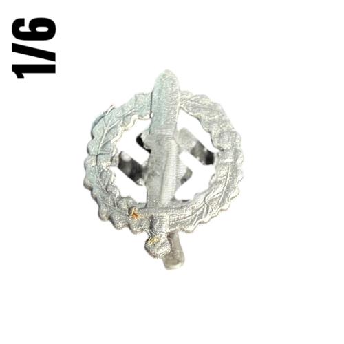 Product image of the product “SA Sportabzeichen  1/6 silber Kunststoff ”