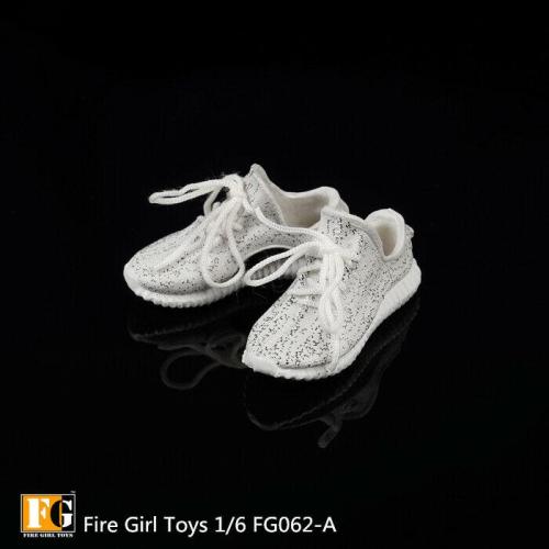 Artikelbild des Artikels “1:6 Hollowwhite Sportschuh “