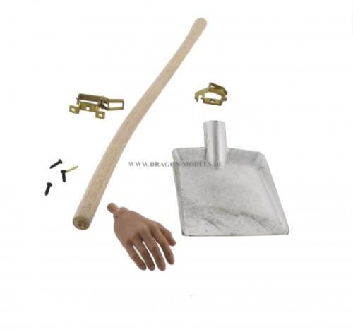 Product image of the product “Shovel for Tiger Tank ”